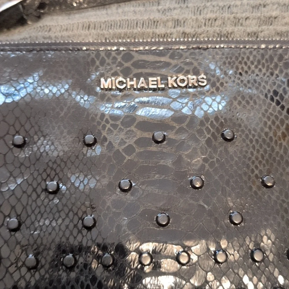 Michael Kors Rhea Black Embossed Snake-Print Clutch‎ Bag Pouch Python